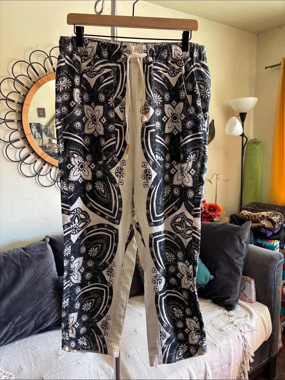 Pilcro The Cottage Pull-On Linen Batik Surf Pants  Size M